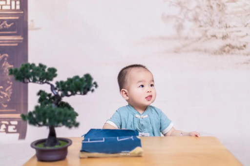 湘阴宝宝喊肚子疼怎么回事